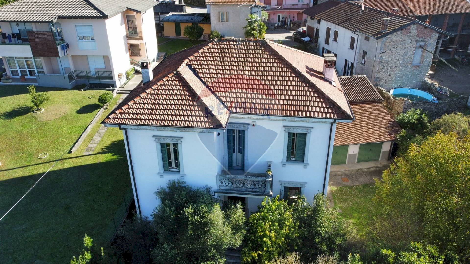 Casa all\'aperto - Villa via mazzini
 
16, Sangiano - foto 3