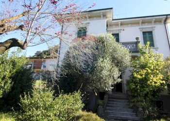 Edificio all\'aperto - Villa via mazzini
 
16, Sangiano - foto 6