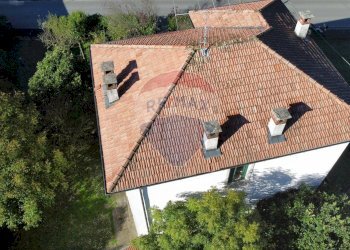 Casa all\'aperto - Villa via mazzini
 
16, Sangiano - foto 4