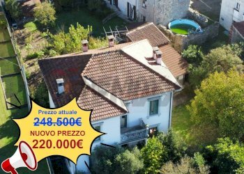 Casa all\'aperto - Villa via mazzini
 
16, Sangiano - foto 1