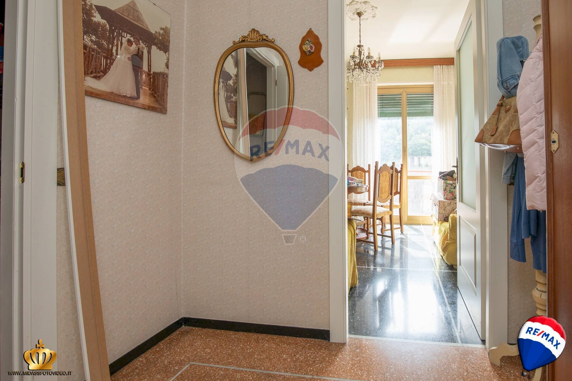 Hall / corridoio - Appartamento via Molassana
 
110A, Genova - foto 2