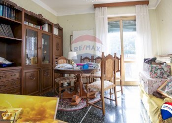 Sala da pranzo - Appartamento via Molassana
 
110A, Genova - foto 4