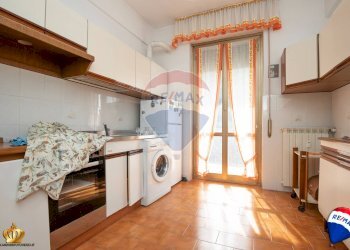 Cucina - Appartamento via Molassana
 
110A, Genova - foto 13