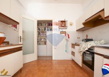 Cucina - Appartamento via Molassana
 
110A, Genova - foto 15