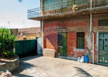 Casa all\'aperto - Locale Commerciale via Carico
 
84, Acireale - foto 13