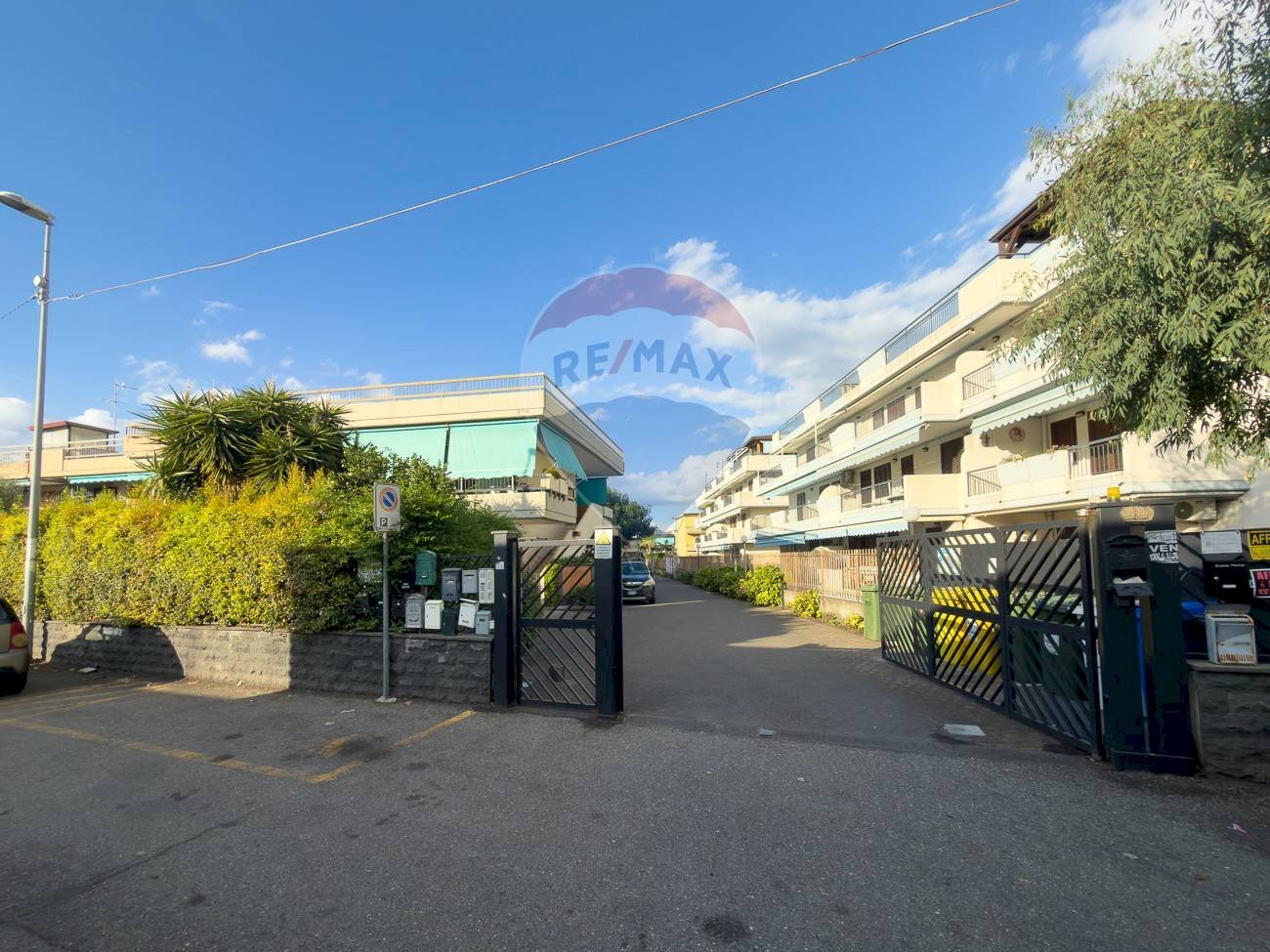 Edificio all\'aperto - Trilocale Via Pietralonga
 
44, Mascali - foto 3