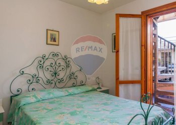 Camera / camera da letto - Trilocale Via Pietralonga
 
44, Mascali - foto 27