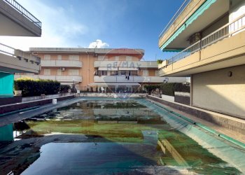 Piscina - Trilocale Via Pietralonga
 
44, Mascali - foto 48