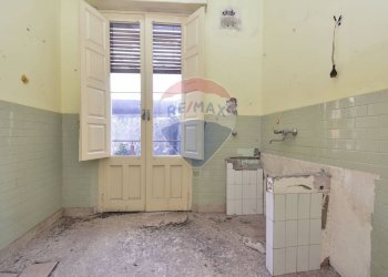 Bagno - Casa indipendente VIA CARLO ALBERTO
 
87/89 p.T-1, Giarre - foto 25