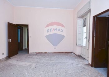 Stanza vuota - Casa indipendente VIA CARLO ALBERTO
 
87/89 p.T-1, Giarre - foto 33