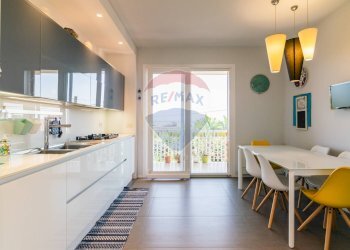 Cucina - Quadrilocale Via Nazionale
 
32, Aci Castello - foto 11