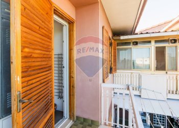 Balcone - Quadrilocale Via Nazionale
 
32, Aci Castello - foto 19