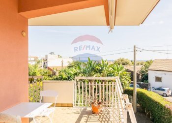 Balcone - Quadrilocale Via Nazionale
 
32, Aci Castello - foto 26