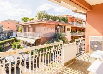 Balcone - Quadrilocale Via Nazionale
 
32, Aci Castello - foto 27