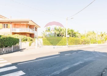 Edificio all\'aperto - Quadrilocale Via Nazionale
 
32, Aci Castello - foto 36