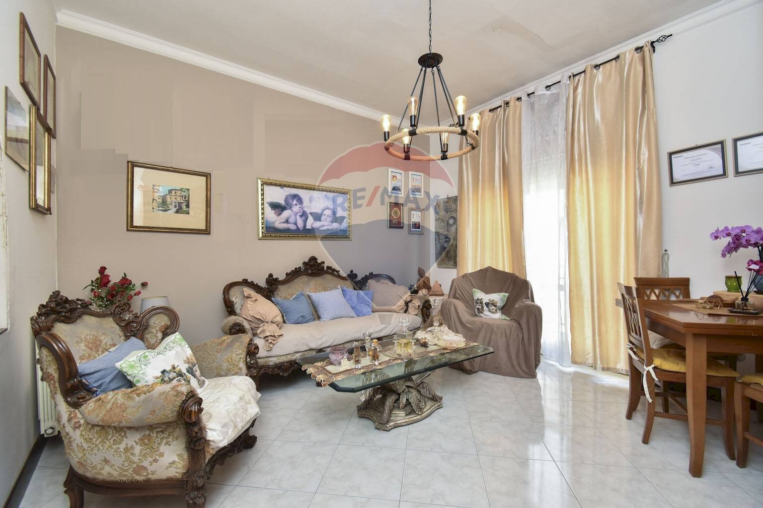 Sala da pranzo - Appartamento Via Cavalieri di Vittorio Veneto
2, Gravina di Catania - foto 3