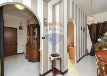 Hall / corridoio - Appartamento Via Cavalieri di Vittorio Veneto
 
2, Gravina di Catania - foto 11