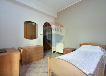 Camera / camera da letto - Appartamento Via Cavalieri di Vittorio Veneto
 
2, Gravina di Catania - foto 14
