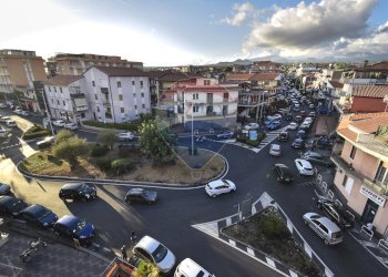Edificio all\'aperto - Appartamento Via Cavalieri di Vittorio Veneto
 
2, Gravina di Catania - foto 17