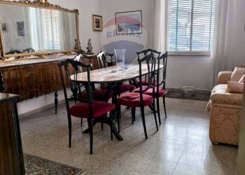 Sala da pranzo - Trilocale largo paolo amico
 
6, Acireale - foto 2