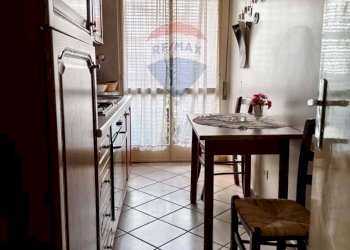 Sala da pranzo - Trilocale largo paolo amico
 
6, Acireale - foto 6