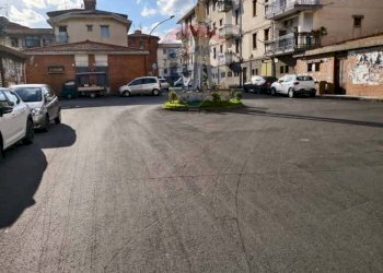 Edificio all\'aperto - Trilocale largo paolo amico
 
6, Acireale - foto 23