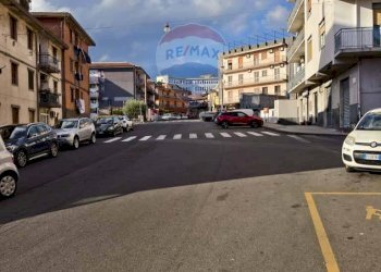 Edificio all\'aperto - Trilocale largo paolo amico
 
6, Acireale - foto 24