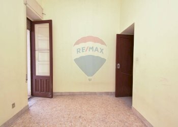 Stanza vuota - Casa semi indipendente VIA CARLO ALBERTO
 
87/89 p.1, Giarre - foto 27