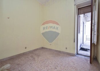 Stanza vuota - Casa semi indipendente VIA CARLO ALBERTO
 
87/89 p.1, Giarre - foto 28