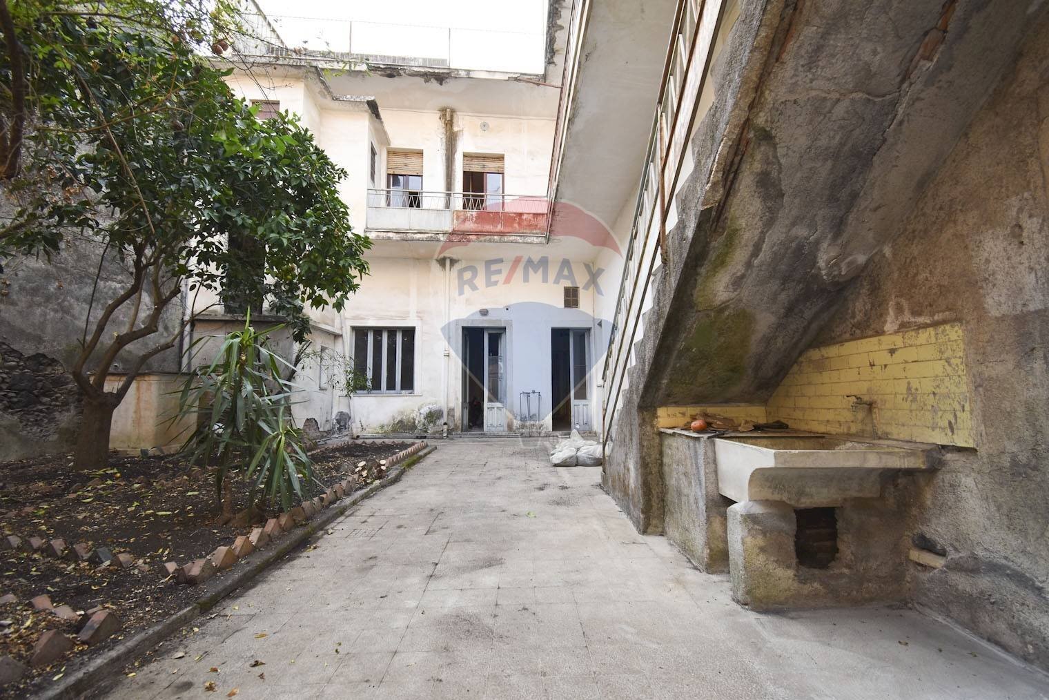 Casa all\'aperto - Casa semi indipendente VIA CARLO ALBERTO
 
87/89 p.T, Giarre - foto 3