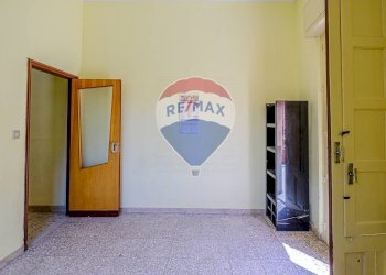 Stanza vuota - Casa semi indipendente VIA CARLO ALBERTO
 
87/89 p.T, Giarre - foto 4