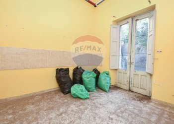 Camera / camera da letto - Casa semi indipendente VIA CARLO ALBERTO
 
87/89 p.T, Giarre - foto 17