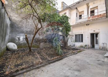 Casa all\'aperto - Casa semi indipendente VIA CARLO ALBERTO
 
87/89 p.T, Giarre - foto 21