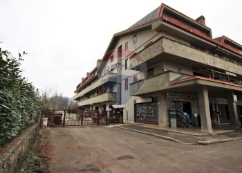 Edificio all\'aperto - Bilocale Piazza Suria
 
30, Trevi nel Lazio - foto 20