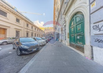 Edificio all\'aperto - Trilocale Via Principe Amedeo
 
307, Roma - foto 33