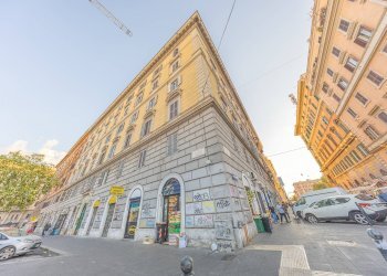 Edificio all\'aperto - Trilocale Via Principe Amedeo
 
307, Roma - foto 34