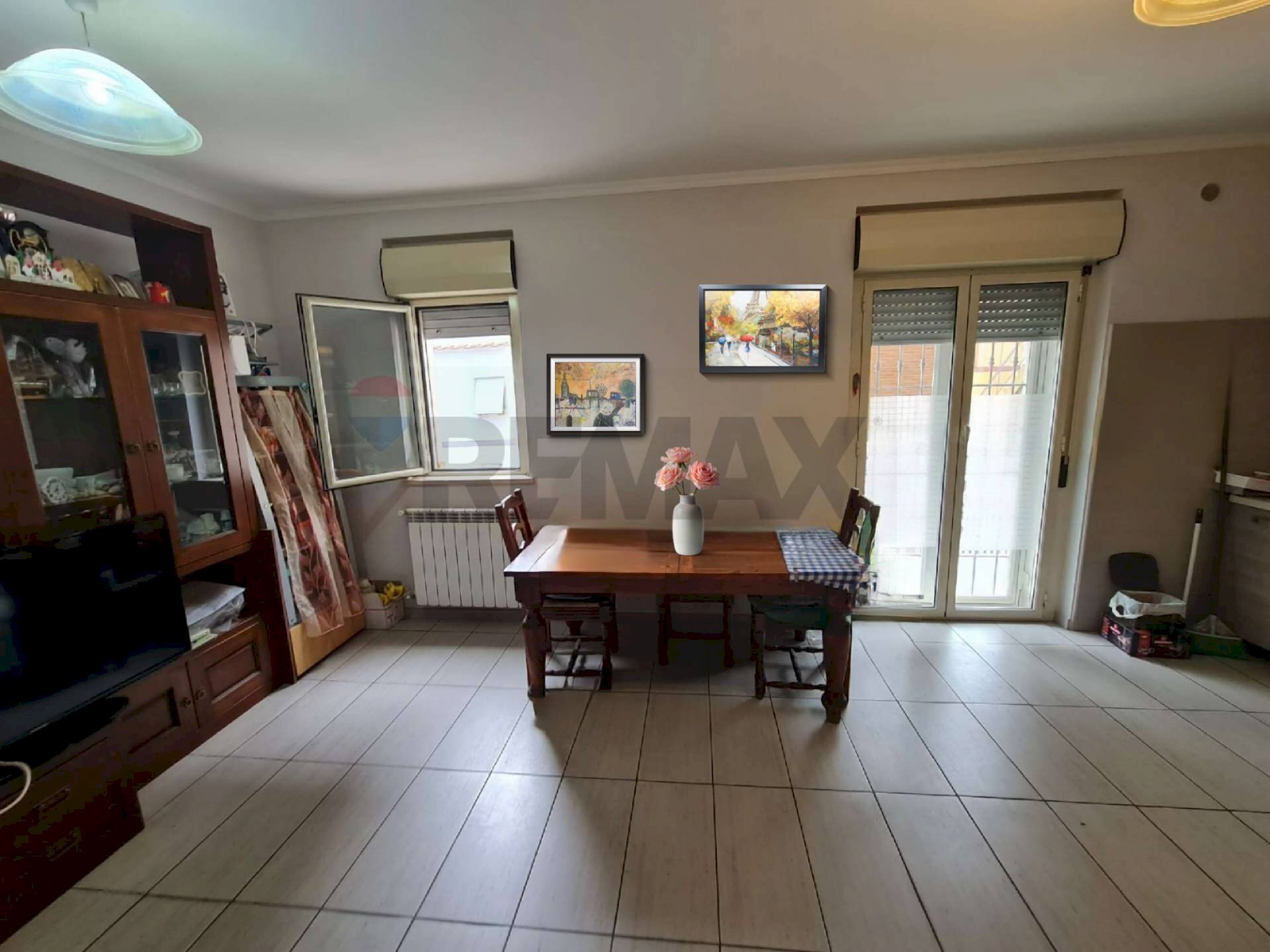 Sala da pranzo - Three-room apartment VIA CAMPANIA
 
13, Nettuno - photo 1