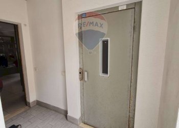 Stanza vuota - Trilocale VIA CAMPANIA
 
13, Nettuno - foto 22