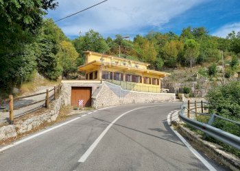 Casa all\'aperto - Commercial Premises via Dante  Alighieri, Pacentro - photo 4