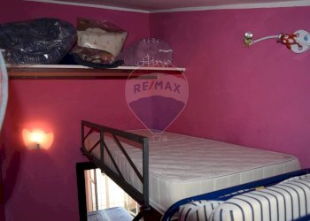 Camera / camera da letto - Villa a Schiera Via dei Gerani
 
42, Ardea - foto 17