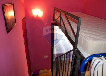 Camera / camera da letto - Villa a Schiera Via dei Gerani
 
42, Ardea - foto 18