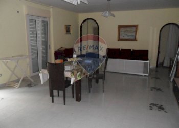Sala da pranzo - Appartamento Via G. Amico  Valenti
 
69, Caltanissetta - foto 8
