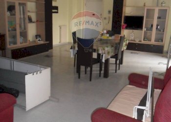 Sala da pranzo - Appartamento Via G. Amico  Valenti
 
69, Caltanissetta - foto 22