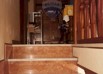 Scale - Independent house Via Isola Dranza
 
4, Calascibetta - photo 13