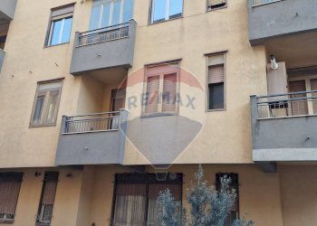 Edificio all\'aperto - Appartamento Via Donna Nuova
 
11, Enna - foto 2