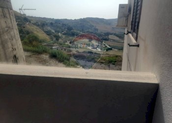 Vista delle montagne - Bilocale Via Arturo Toscanini
 
22, San Cataldo - foto 3