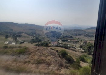 Vista delle montagne - Bilocale Via Arturo Toscanini
 
22, San Cataldo - foto 5