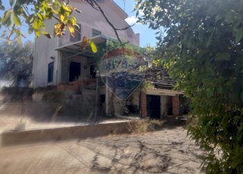 Casa all\'aperto - Villa Contrada Cusatino
 
snc, Serradifalco - foto 8