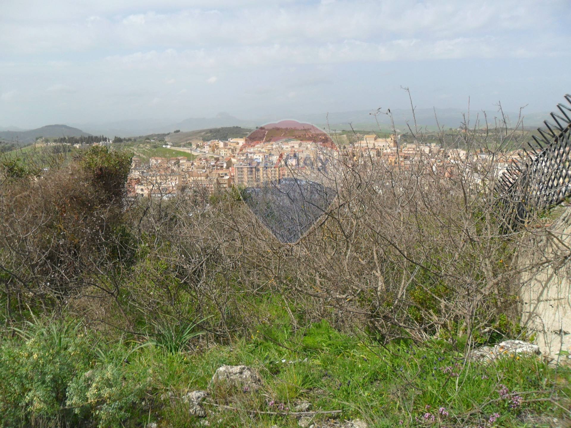 Edificio all\'aperto - Terreno edificabile Contrada Altarello
 
snc, Serradifalco - foto 2
