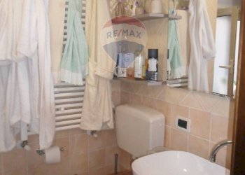 Bagno - Casa indipendente Vicolo Limuti
 
23, Caltanissetta - foto 30